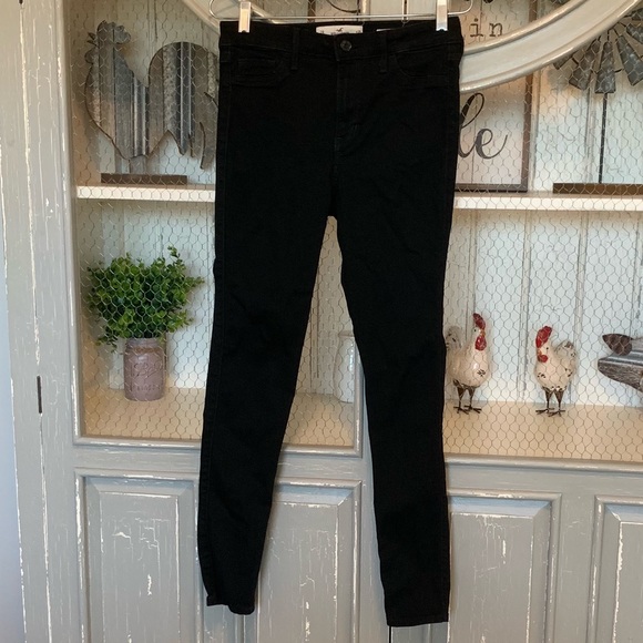 Hollister Denim - Hollister high rise skinny jeans